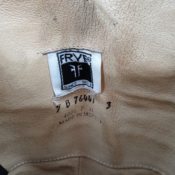 FRYE Women's Melissa Trapunto Knee-High 17" Boot b - Picture 4 of 8